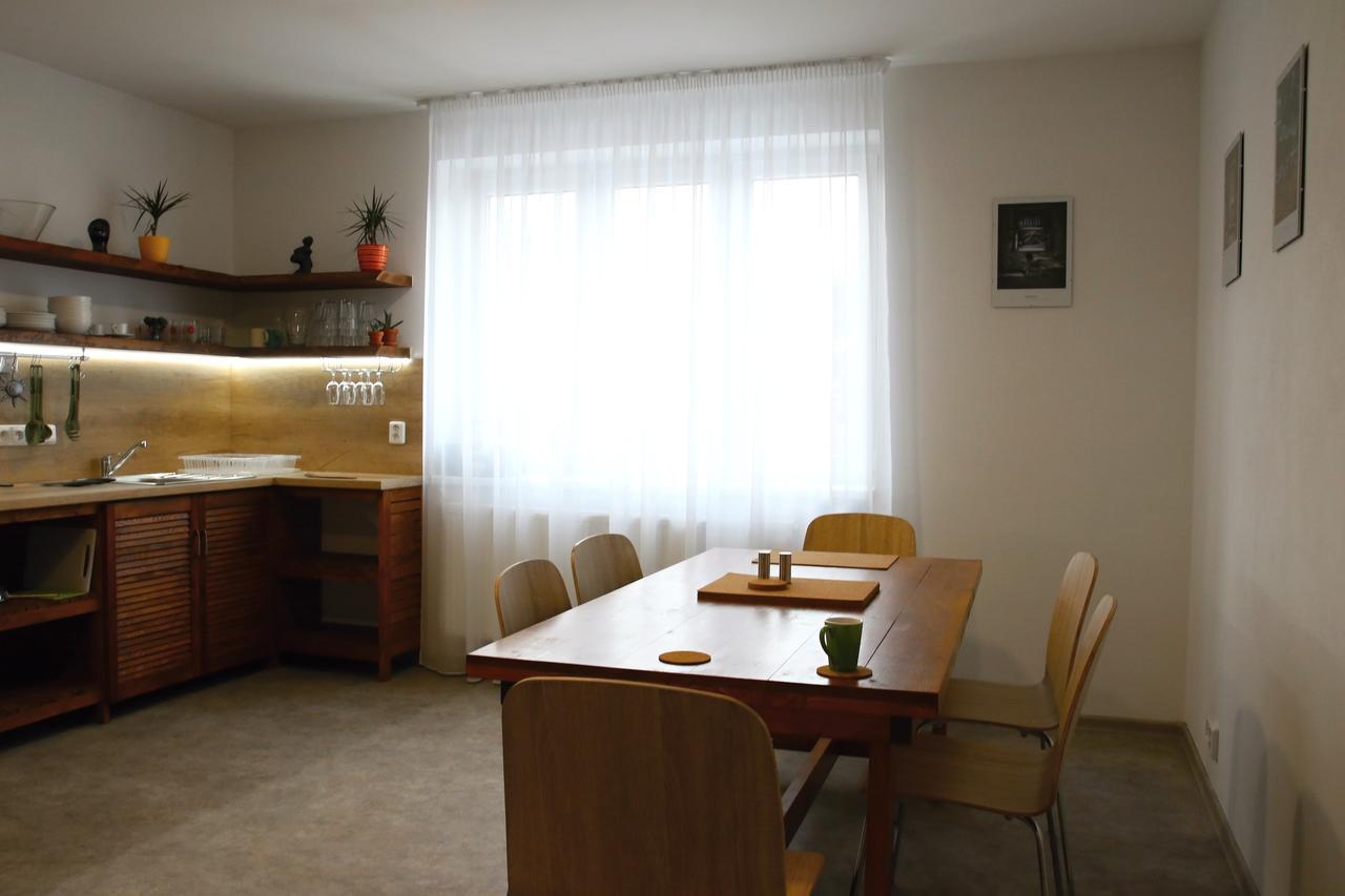 הודונין Apartmany Za Sakurou מראה חיצוני תמונה