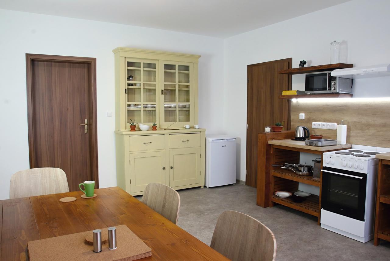 הודונין Apartmany Za Sakurou מראה חיצוני תמונה